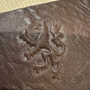 GORGEOUS Brown Leather Embossed bracelet